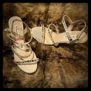 Women's Nina wedges, new with tags